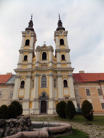 Kláštor v Jasove